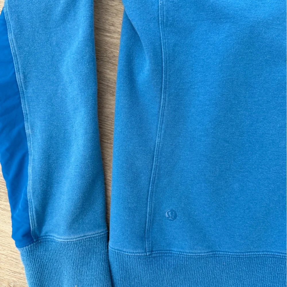 Lululemon Blue Hoodie Jacket Men’s Medium Athletic Zip Hooded Sweatshirt - Picture 3 of 6